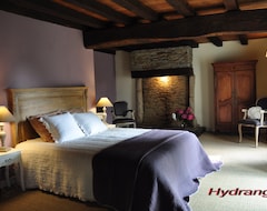 Bed & Breakfast Le Clos St Golven B&B (Taupont, Francia)