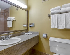 Khách sạn Clarion Inn & Suites Sally Port (Roswell, Hoa Kỳ)