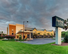 Khách sạn Fairfield Inn & Suites Southport (Southport, Hoa Kỳ)