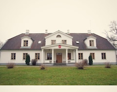 Khách sạn Skangaļu Muiža (Cēsis, Latvia)
