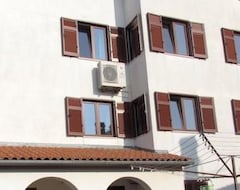Aparthotel Guesthouse Santin (Rovinj, Croacia)