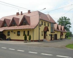 Khách sạn Karczma Myśliwska (Lasowice Wielkie, Ba Lan)