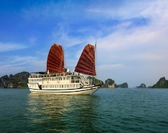 Otel Fantasea Imperial Cruise (Hong Gai, Vietnam)