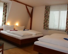 Bed & Breakfast Gasthof zum Rebstock (Kressbronn am Bodensee, Tyskland)