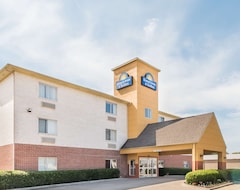 Hotel Days Inn & Suites By Wyndham Dallas (Dallas, EE. UU.)
