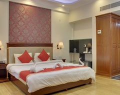 Hotel SRT Alpines (Bengaluru, Hindistan)