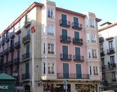Hostal Pension Manoli (Bilbao, İspanya)