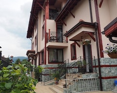 Lejlighedshotel Koko Hills (Dupnitsa, Bulgarien)