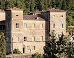 Castello Di Pontebosio Luxury Resort (Licciana Nardi, İtalya)