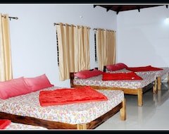 Hotelli Rainbird Homestay (Sakleshpur, Intia)