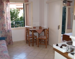 Khách sạn Hotel Lito (Agios Nikolaos, Hy Lạp)