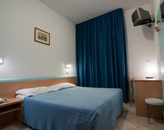 Hotel Savina (Rimini, Italy)