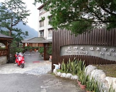 Hotelli Rice Hot Spring (Wulai District, Taiwan)