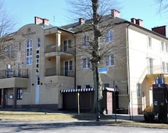 Khách sạn Hotel Residence (Rewal, Ba Lan)