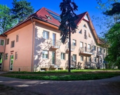 Szindbad Wellness Hotel (Balatonszemes, Ungheria)