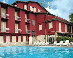 Hotel Cavalieri (Passignano sul Trasimeno, Italy)