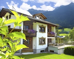 Khách sạn Pension Tina (Neustift im Stubaital, Áo)