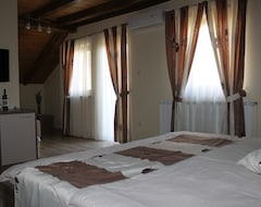 Bed & Breakfast Rooms & Apartment Vinia (Bjelovar, Hrvatska)