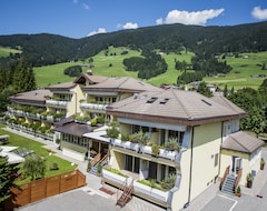 Khách sạn Hotel Baranci (Innichen, Ý)