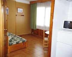 Khách sạn Apartamentos Pie De Pistas Mikka 3000 (Pas de la Casa, Andorra)
