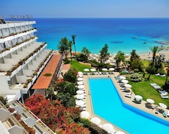 فندق جريشيان ساندز هوتل (أيا نابا, قبرص)