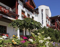 Hotelli Hotel Brunnerhof (Rasen Antholz, Italia)