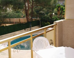Khách sạn Mediterranean Suites (Salou, Tây Ban Nha)