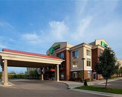 Holiday Inn Express Hotel & Suites Detroit - Farmington Hills, an IHG Hotel (Northville, Sjedinjene Američke Države)