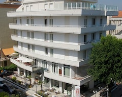 Hotelli Aragosta (Cattolica, Italia)