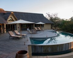 Hotelli The River Lodge At Thornybush (Thornybush Game Reserve, Etelä-Afrikka)