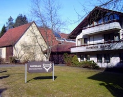Khách sạn Zum Hirsch (Gomadingen, Đức)