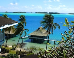 Entire House / Apartment Overwater Bungalow N ° 3 Bungalow On Pilotis N ° 3 (Vaitape, French Polynesia)
