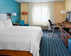 Hotel Fairfield Inn & Suites Lexington Keeneland Airport (Lexington, Sjedinjene Američke Države)