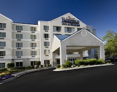 Khách sạn Fairfield Inn & Suites Raleigh Durham Airport Research Triangle Park (Morrisville, Hoa Kỳ)