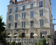 Hotel Hôtel Bristol (Pau, Francuska)