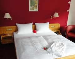 Hotelli Hotel Moosgrund - Wieden im Schwarzwald (Wieden, Saksa)