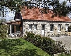 Toàn bộ căn nhà/căn hộ Quality 3 Bedroom Stone Cottage In The Normandy Countryside (Neufmesnil, Pháp)