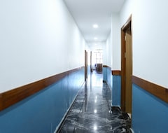Khách sạn Yesh Comforts (Madikeri, Ấn Độ)