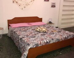 Bed & Breakfast Centrum Rooms (Cagliari, Italija)