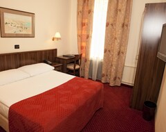 Hotel Continental (Rijeka, Croacia)