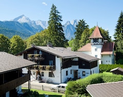 Khách sạn Hyperion Hotel Garmisch - Partenkirchen (Garmisch, Đức)