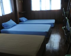 Hotel V.r. Guesthouse (Chiang Mai, Thailand)