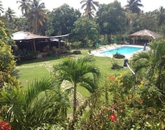 Hotel Hacienda De La Bahia (Santa Barbara de Samana, República Dominicana)