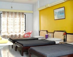 Hotel Abhishek (Nashik, India)