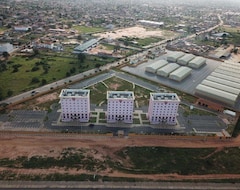 Otel Iu  Luanda Viana (Luanda, Angola)