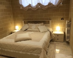Hotelli Luxurious Villa Just A Few Miles From Bari (Cellamare, Italia)