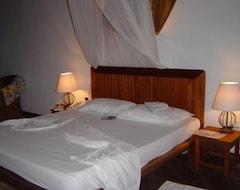 Hotel Madoogali (Atolón Ari Septentrional, Islas Maldivas)
