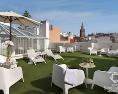 Hotelli Suites Sevilla Plaza (Sevilla, Espanja)