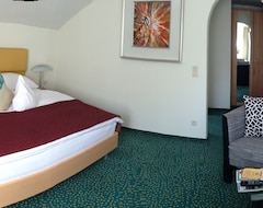 Hotelli Hotel Gästehaus Moorblick (Schwarzenbruck, Saksa)