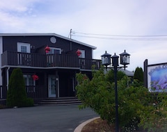 Pensión Bears Cove Inn (Witless Bay, Canadá)